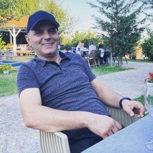 Meet your Posher, Don